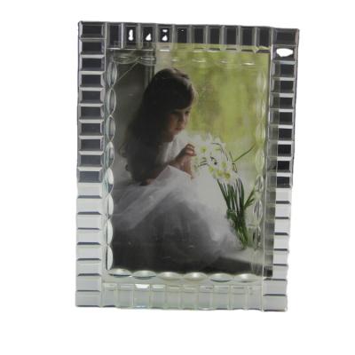 China Marry White Clear Crystal Cube Glass Photo Frames Favor for Religious for sale