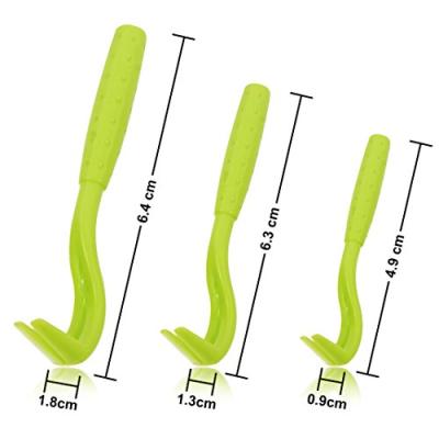 China Sustainable TR01 Pack of 2 Green Tornado Tick Remover Pets for sale