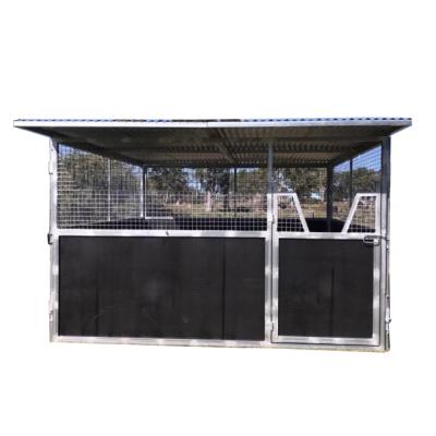 China Horse Equipment Barn Roof Shelter Easy Build Stable Stall With Fence Front Entrance for sale