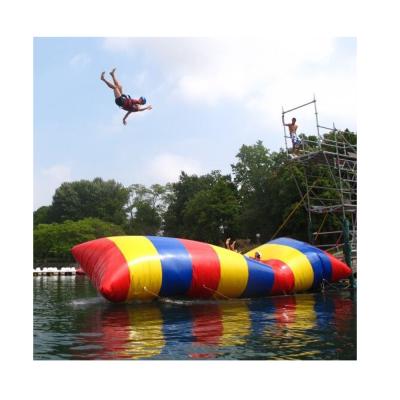 China Water Jumping Inflatable Giant Catapult Catapult Water Jumping Pillow Trampoline Human Rental Or Home Inflatable Water Blob Aqua Lunch For Sale en venta