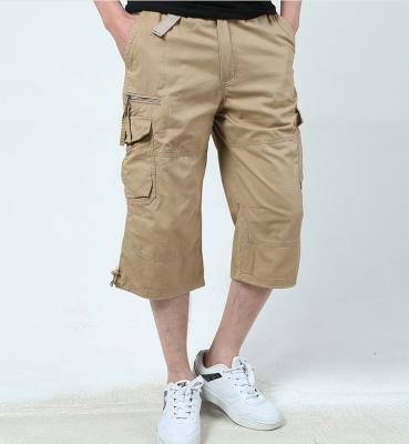 China Breathable Hot Sale Summer 3/4 Cotton Pirate Cropped Casual Cargo Shorts With Multi-Pockets For Men for sale