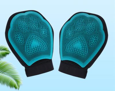 China Viable Pet Wash Bath Massage Glove Pet Hair Remover Mitt Pet Grooming Grooming Glove Brush for sale