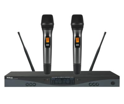 China One delay two U-segment wireless handheld microphone U-500 for sale