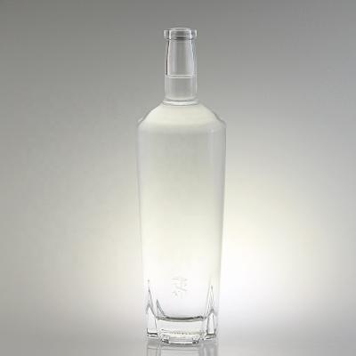 China New Design Empty Vodka Spirits Glass Bottles 500ml 750ml Liquor Glass Bottles With Cork Stoppers for sale