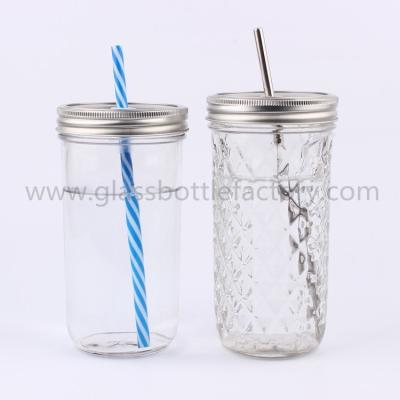 China 650ml Clear Glass Mason Jars With Lids And Straws for sale