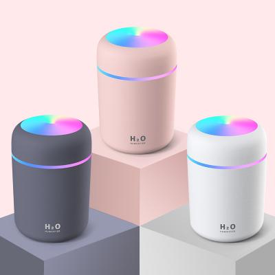 China MYVOES 300ML Mini Ultrasonic Air Humidifier Essential Car Oil Diffuser For Home Car USB Fogger Mist Maker With LED Lamp for sale