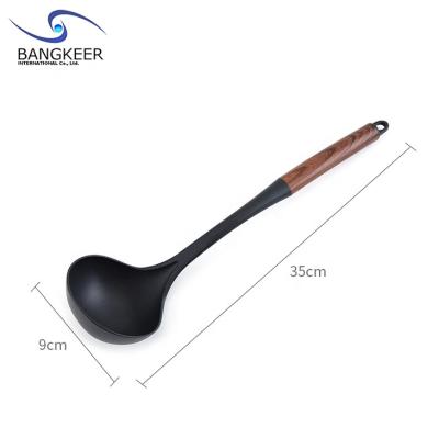 China Viable Wholesale Multifunctional Kitchen Tools Cooking Food With Wooden Handle Kitchen Utensils Set for sale