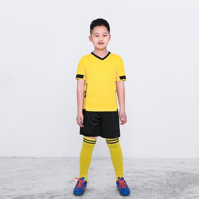 China 2021 Latest Design Comfortable Professional Wholesale Blank Soccer Jersey Kids Customize Football Uniforms for sale