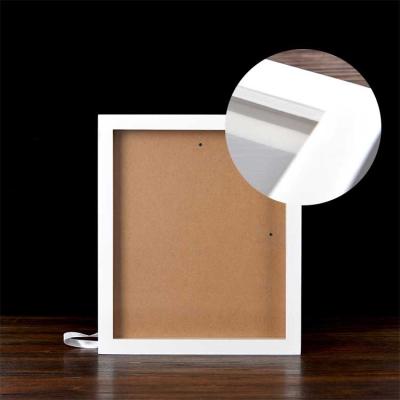 China Simplicity Solid Wood Modern Solid Wood Photo Picture Frame Hollow 2cm Photo Frame Decoration Photo Frame for sale