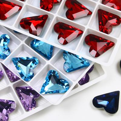 China Wholesale Slanted Glass Loose Pointed Back Crystal Rhinestone Fancy Stone Crystal Beads For Jewelry Making Heart Pointback DZ-3215 for sale