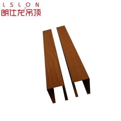 China Artistic Wooden Material Aluminum U Linear Ceiling Construction Ceilings Partition Square Tube Ceiling for sale