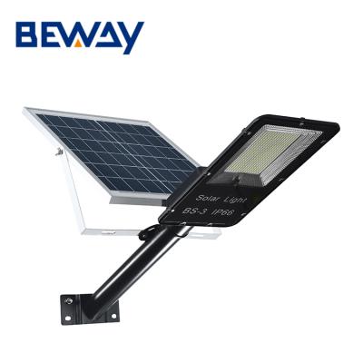 China ROUTE 30 high power bridgelux 120 degree 20 50 100 watt smart led solar street light for sale