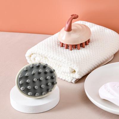 China Viable Silicone Dandruff Brush Silicone Bath Mud Bath Baby Mud Shampoo Rub Cleaning Brush Cleaning Brush for sale