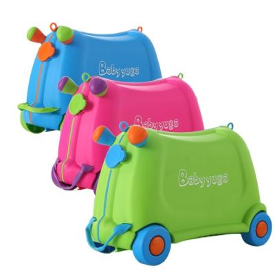 China Colorful PP Luggage Kids Suitcase 52*23*32 for sale