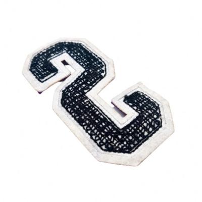 중국 High Quality Custom Embroidery Chenille Letter Patches Towel Chenille Embroidery Patch 판매용