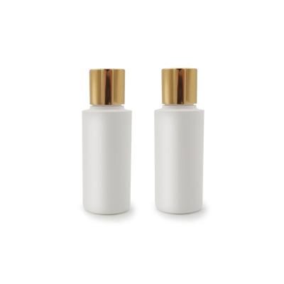 中国 Professional factory 30*30*85mm vacuum emulsion bottle foundation luxury pe rounde plastic For daily packing 販売のため