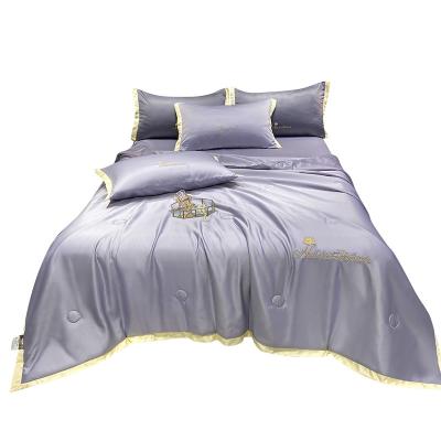 China Modern Leaves Pillowcases Quilting Sheet Luxury Silk Comforter Cover 4pcs Satin Silk Bedding Sets for sale