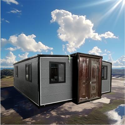 China 2 & 3 bedroom Expandable Living Container House Modular Container House With Steel Structure for sale