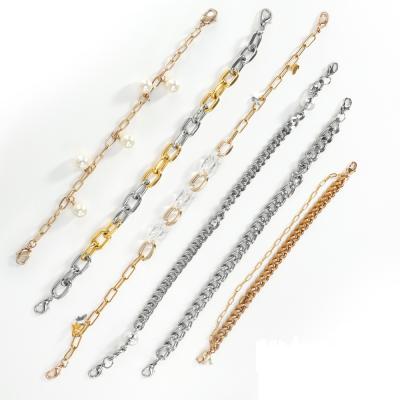 China Stylish Stylish Metal Lanyard Cell Phone Wrist Straps Gold Beaded Short Chain Phone Charm for sale