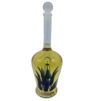 China Professional Custom Beverage Supply High Borosilicate Glass Handmade Art Glass Wine Bottle With Good Quality for sale