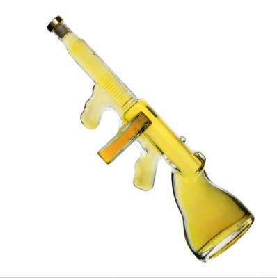 China CREATIVE Glass Gun Shaped Liquor Packaging Glass Bottle With Gift Packing Vodka Whiskey Bottle Decanter for sale