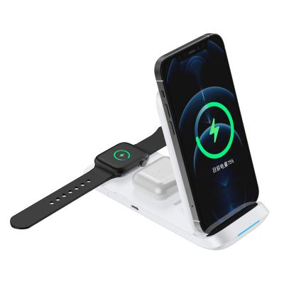 China 3 in 1 15 Qi Portable 3 in 1 Fast Wireless Charger Stand Wireless Charging Station for Apple Watch Phone for sale