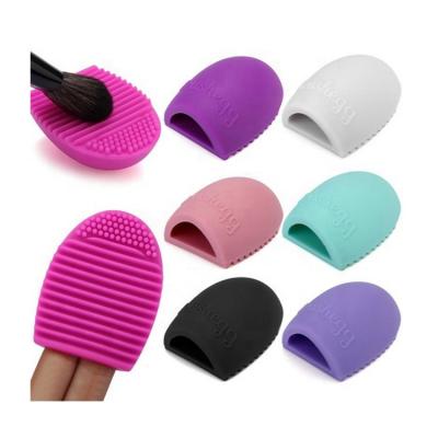 China Viable Board Cosmetics Scrubber Scrubber Wash Brush Cleaner Makeup Brush Egg Silicone Clean Brush for sale