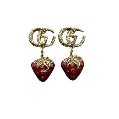 China High-grade fashion strawberry retro form high-grade jewelry temperament ladies earrings earrings luxury G fruit dangle earrings for sale