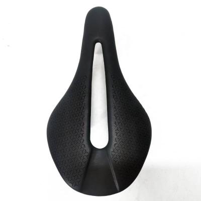 China ORIGINAL DESIGN OEM Leather + Carbon Fiber Bicycle Seat Bicycle Accessories Bike Front Seat Saddle Road Bike Seat All Seasons for sale