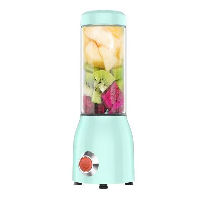 China Multifunctional Personal Use Blenders Juicers Bottle For Shakes And Smoothies for sale