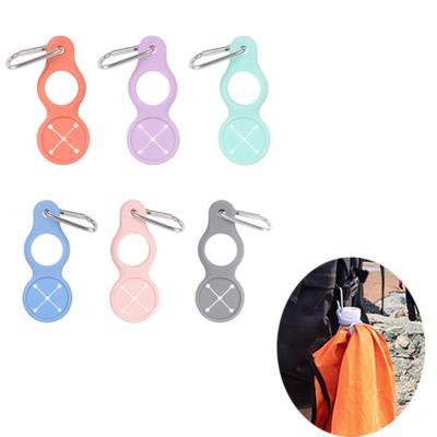 China Viable Wholesale Dispenser Bag Dispenser Hands-Free Pet Poop Holder Bag Poop Dog Buckle Silicone Water Bottle Clip for sale