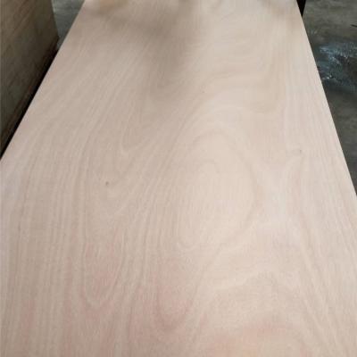 China FSC Furniture Decorations and CE Certiicated 1250x 2500 Okuma Plywood Commercial Plywood for Furniture for sale