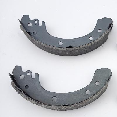 China TOYOTA COROLLA (ZZE12_ 0449502050 High Quality Semi-Metallic Brake Shoe For TOYOTA COROLLA (ZZE12_, NDE12_, ZDE12_) 1.8 TS 01.02-02.07 VVTL-i Rear for sale