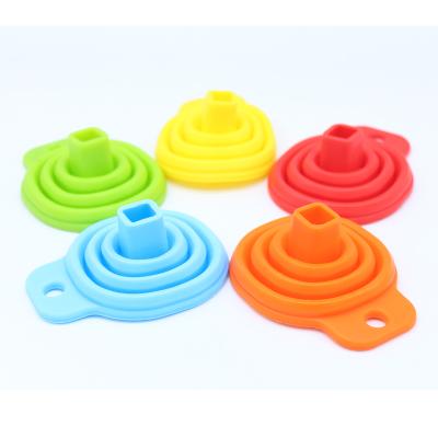 China 100% Viable Approved Food Grade Funnel Silicone Collapsible For Liquid Or Powder Transfer for sale