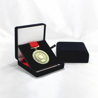 China Custom Europe Velvet Medal Box with Gold Stamping Custom Jewelry Box for Pin and Enamel Coins for sale