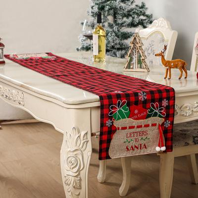 China Chiristmassy Christmas Decoration 180*34cm Plaid Cotton Table Runner Luxury Xmas Table Runner for sale