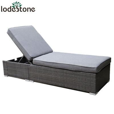 China Classic Design High Quality Outdoor Rattan KD Sofa Convertible Garden Furniture for sale