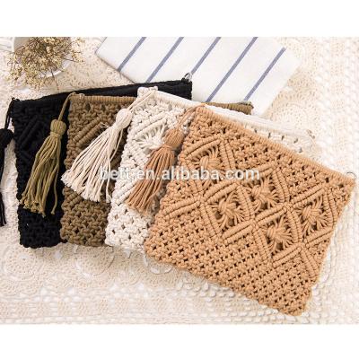 China Handmade Shoulder Bag Crochet Clutch Bag Tassel Braid Cotton Rope Beach Bag for sale