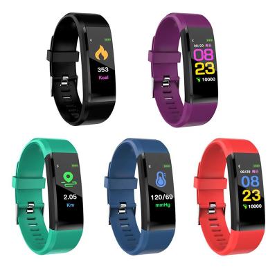 China GPS Navigation Color Screen Fitness Tracker Plus Smart Wristband for sale