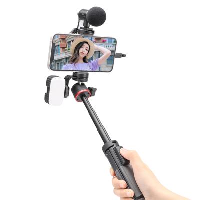 China Extendable Travel Vlog Foldable Selfie Stick Wireless Remote Control Mini Tripod Tripod For Mobile Phone for sale