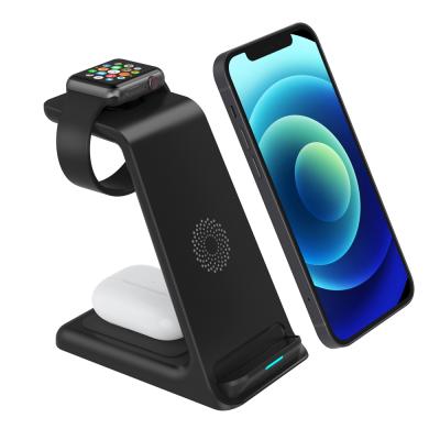 China Magnetic High Speed ​​Radio Charging Station Charger Stand 3 - in 1 Fast Wireless Charger for sale