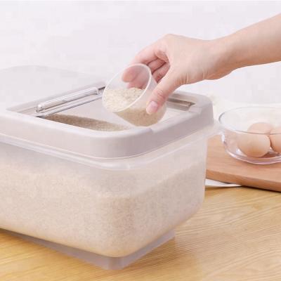 China Freshness Preservation Plastic Kitchen Food Dispenser Box Cereal Nuts Rice Beans Dry Storage Container With Lid for sale