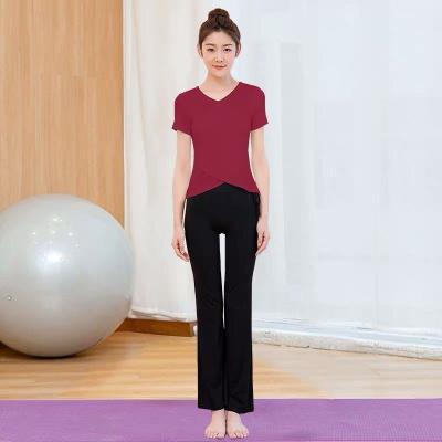 China 2020 New Styles Breathable Korean Yoga Wear Suit Loosens Loose Sportswear Workout Clothes For Women Fitness Yoga Sports Sets for sale