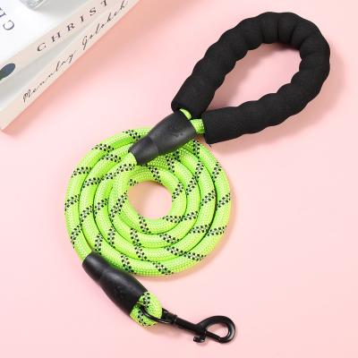 China 1.2 1.5 2 Wholesale Reflective 3 Meter Length Dog Short Rope Leash Pulling Training Bungee For Small Medium Large Dogs for sale