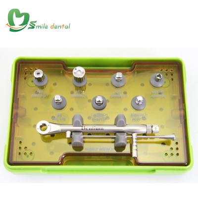 China metal dental implant prosthetic kit/dental implant screwdriver for sale