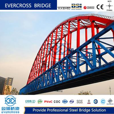 Chine Certificat CIDB Pont à arc en acier Pont piétonnier métallique avec surface de peinture à vendre