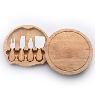 China RUITAI 2019 New Viable Cheese Instruments Rubber Wooden Handle 4pcs Cheese Knife Board Set for sale