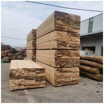 China Traditional Premium Solid Timber Modern Treated Sawn Pine Wood Pine Lumber for sale