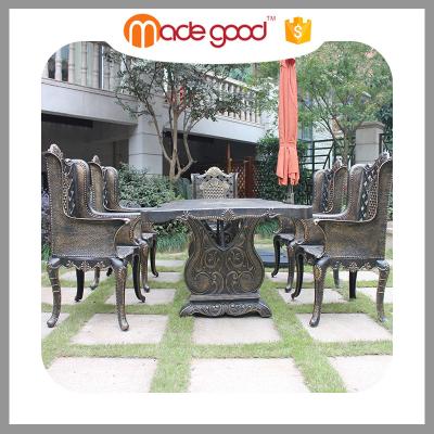 China Wholesale Morden Zhejiang Madegood Stylish Modern Garden Furniture Outdoor Waterproof Picnic Tables And Chairs For Events for sale