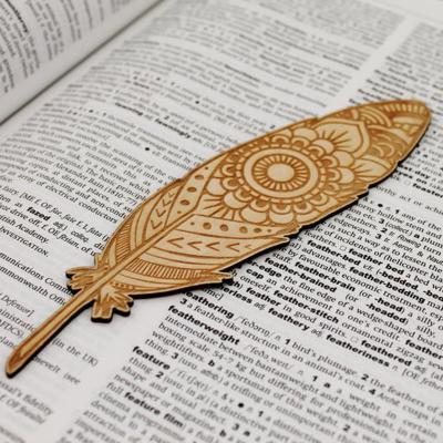 China Europe Personalized Laser Engraved Feather Shape Wooden Bookmarks For Arts And Gifts for sale